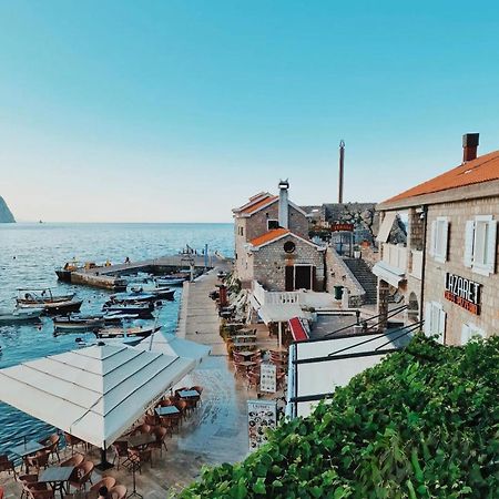 Apartments First Line Petrovac Kültér fotó