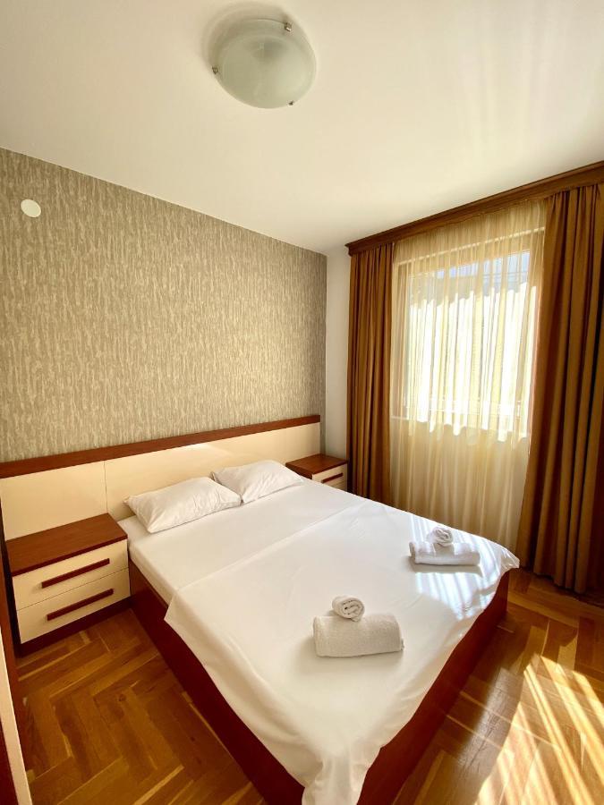 Apartments First Line Petrovac Kültér fotó