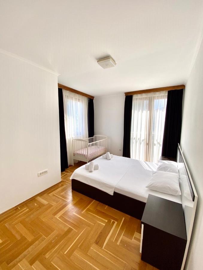 Apartments First Line Petrovac Kültér fotó