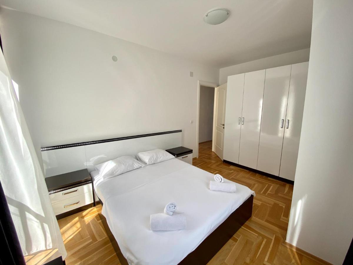 Apartments First Line Petrovac Kültér fotó