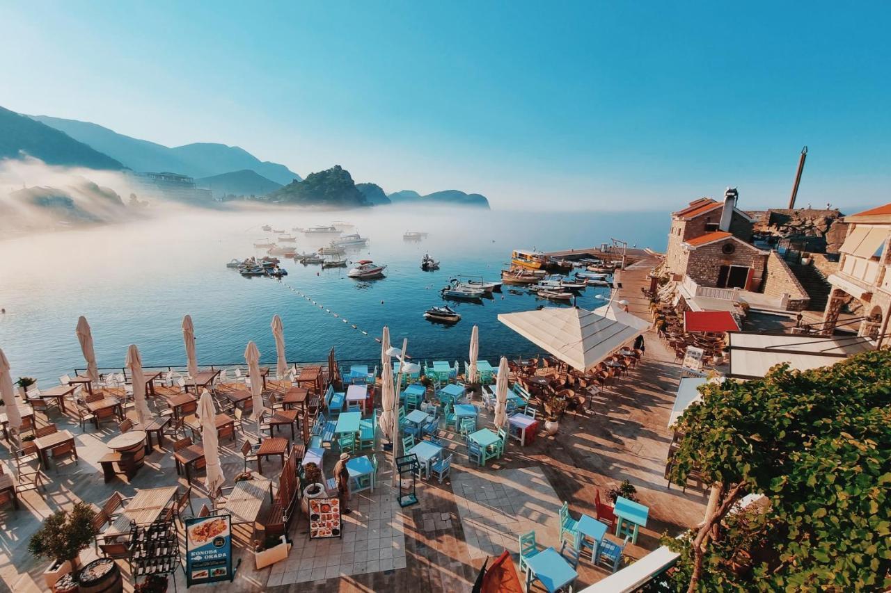 Apartments First Line Petrovac Kültér fotó